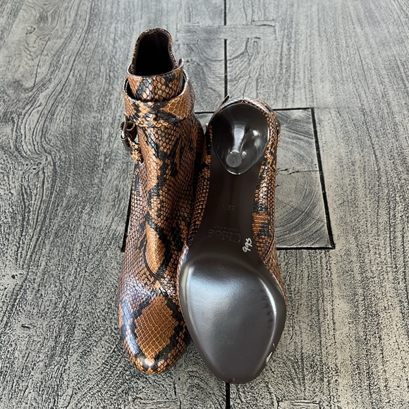 Chloe size 6.5M textured snake print leather ankle hi boots - Picture 13 of 16